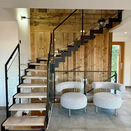 Petit Val Chalet